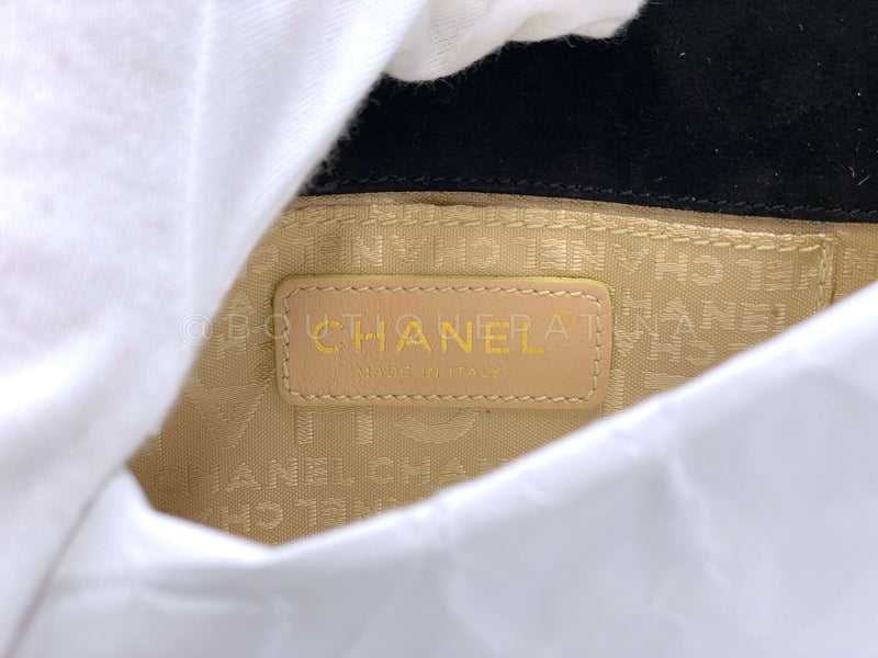Chanel 2004 Vintage Bible Book Minaudière Clutch Bag – Boutique Patina