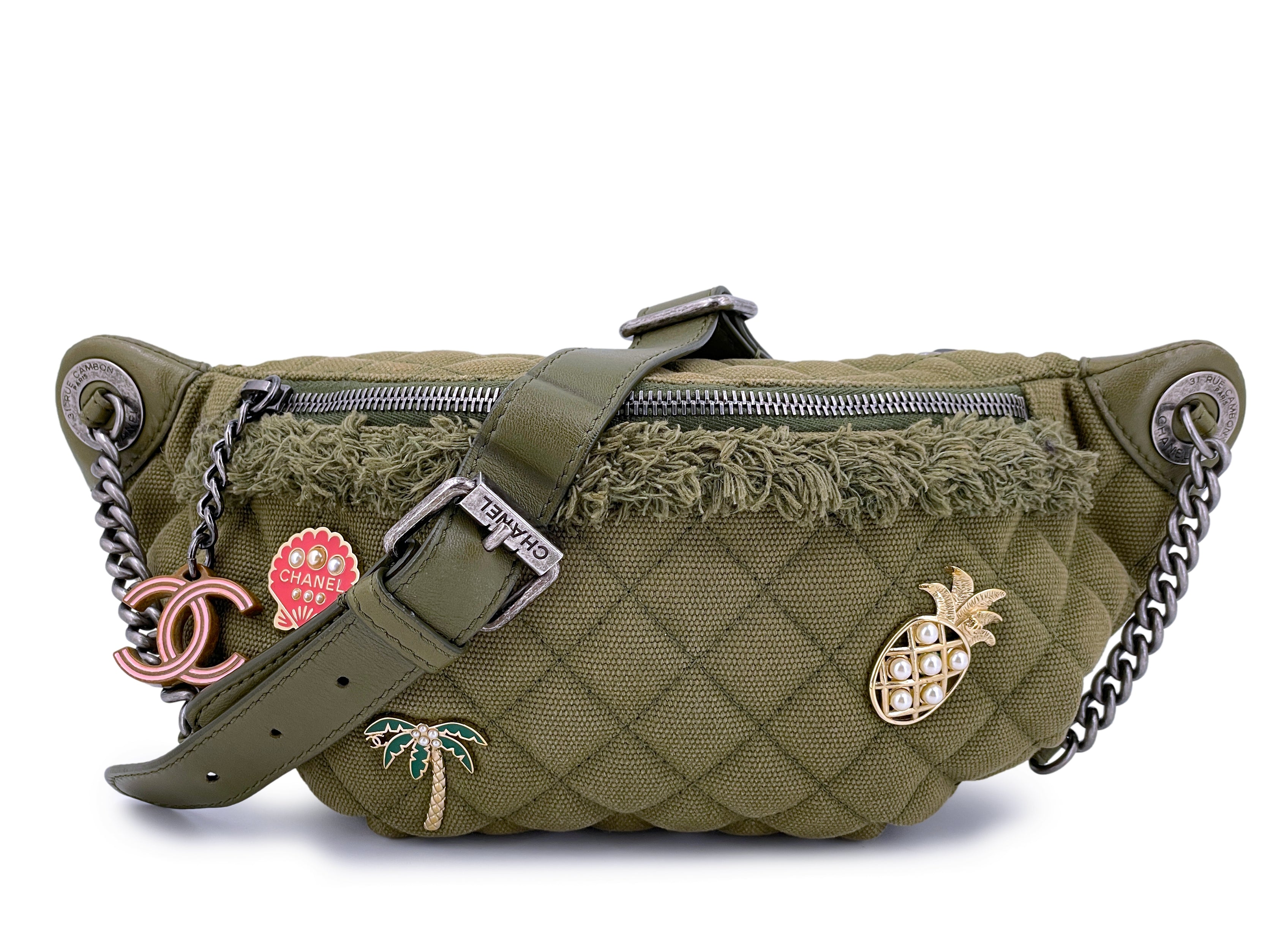 CHANEL Coco Cuba Waist Bag Green Leather ref.202130 - Joli Closet