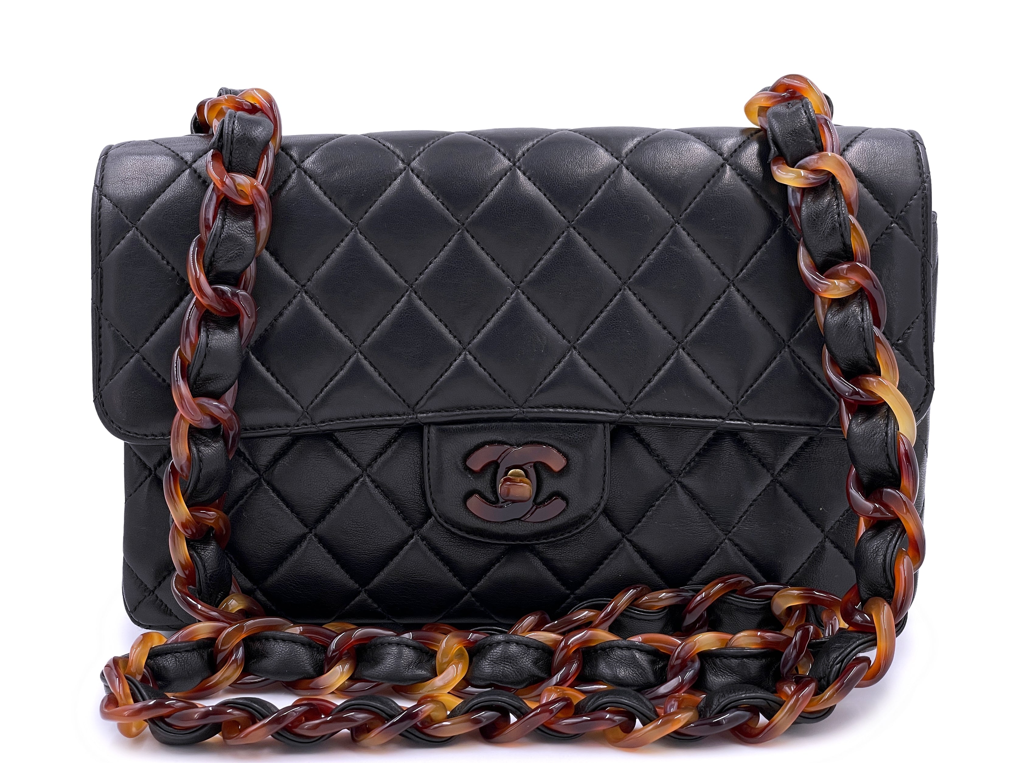 Chanel 1994 Vintage Black Tortoise Resin Medium Classic Flap Bag Lambs –  Boutique Patina