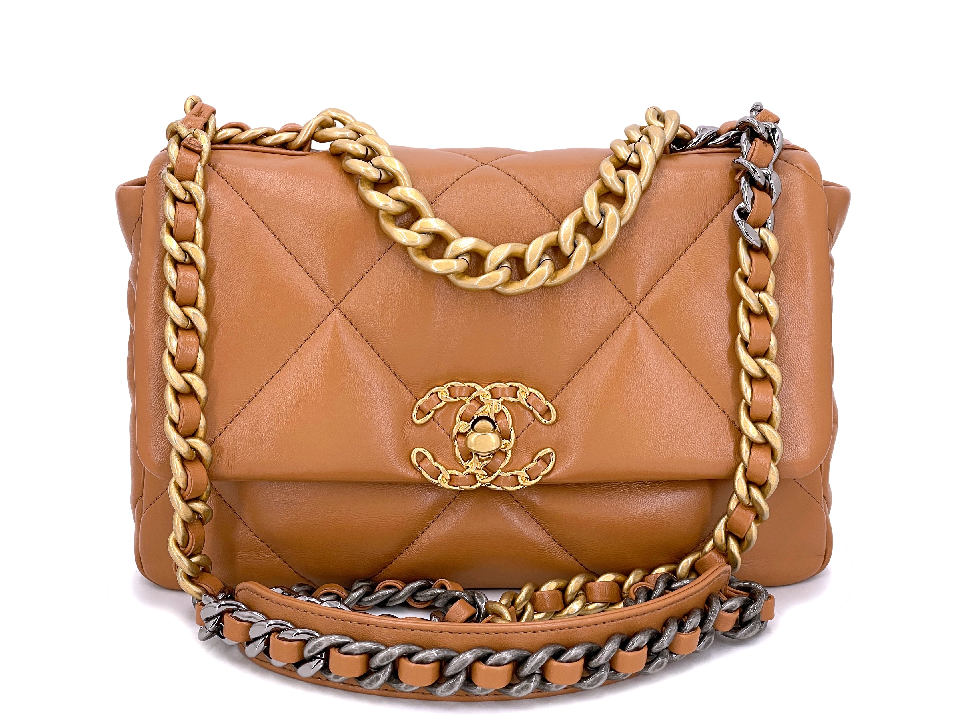 Pristine Chanel 19 Caramel Beige Small-Medium Flap Bag – Boutique Patina