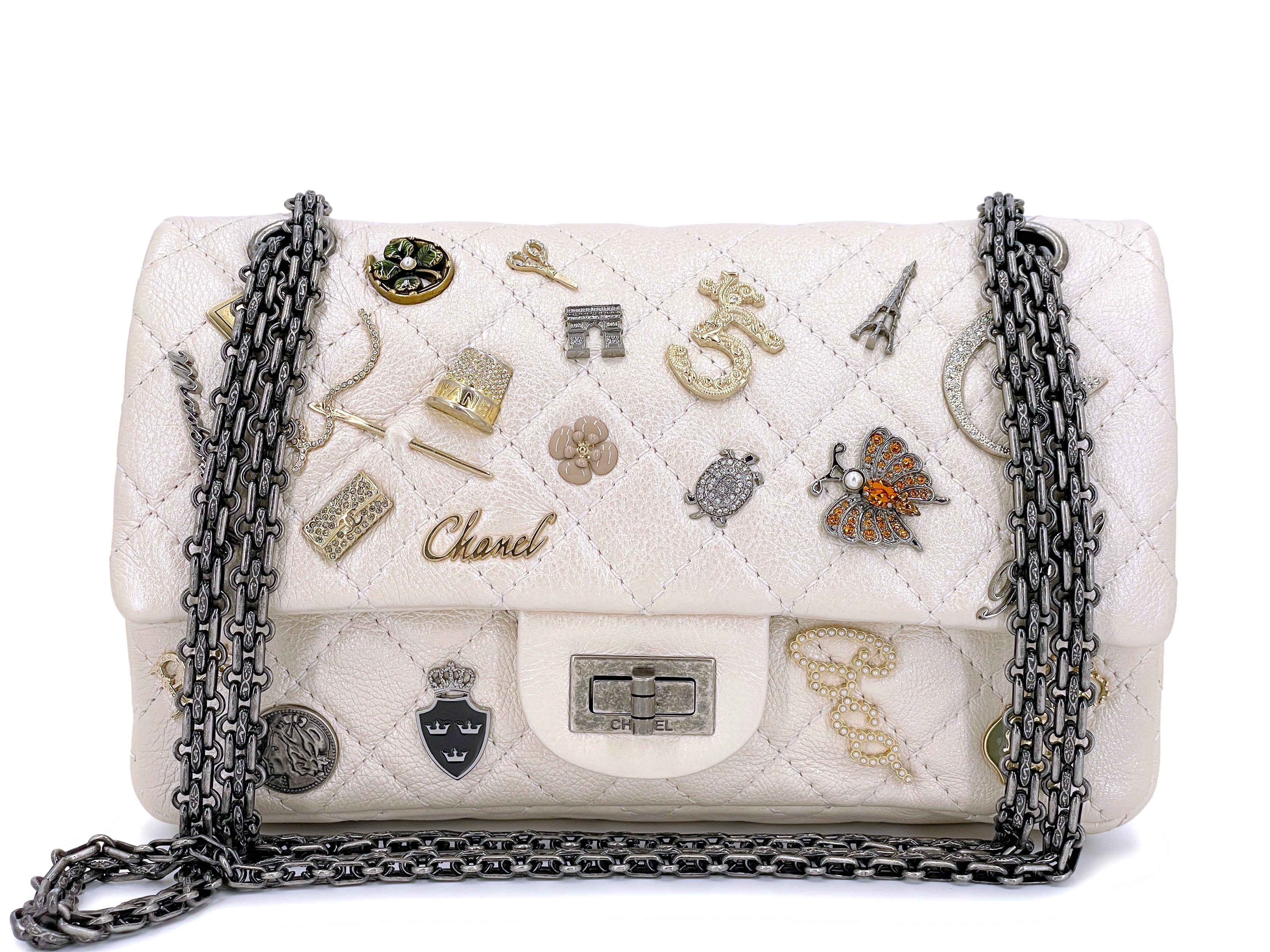 chanel charm bag