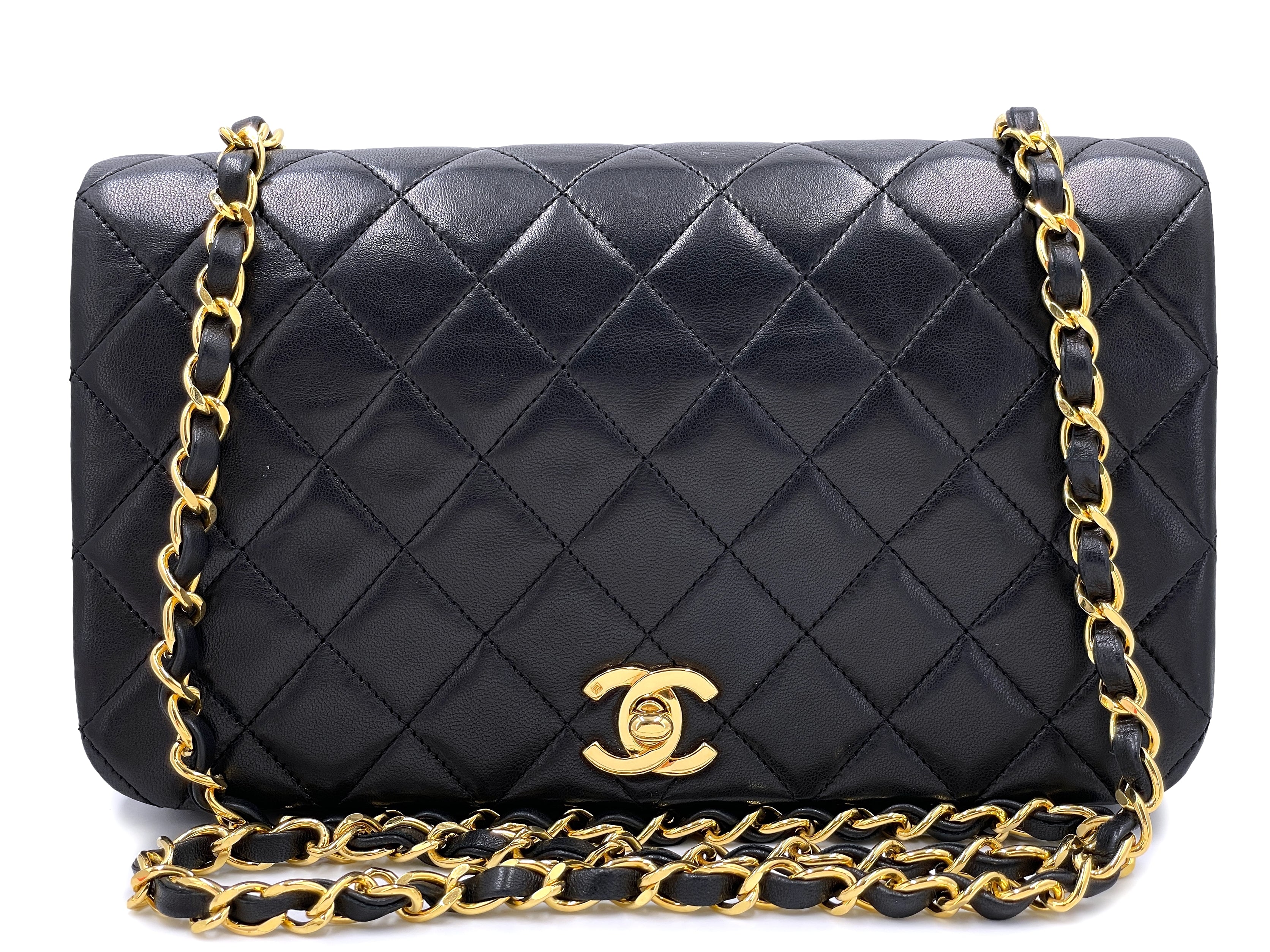 Vintage CHANEL Quilted Shoulder Bag CC Logo Lambskin 24k Chain