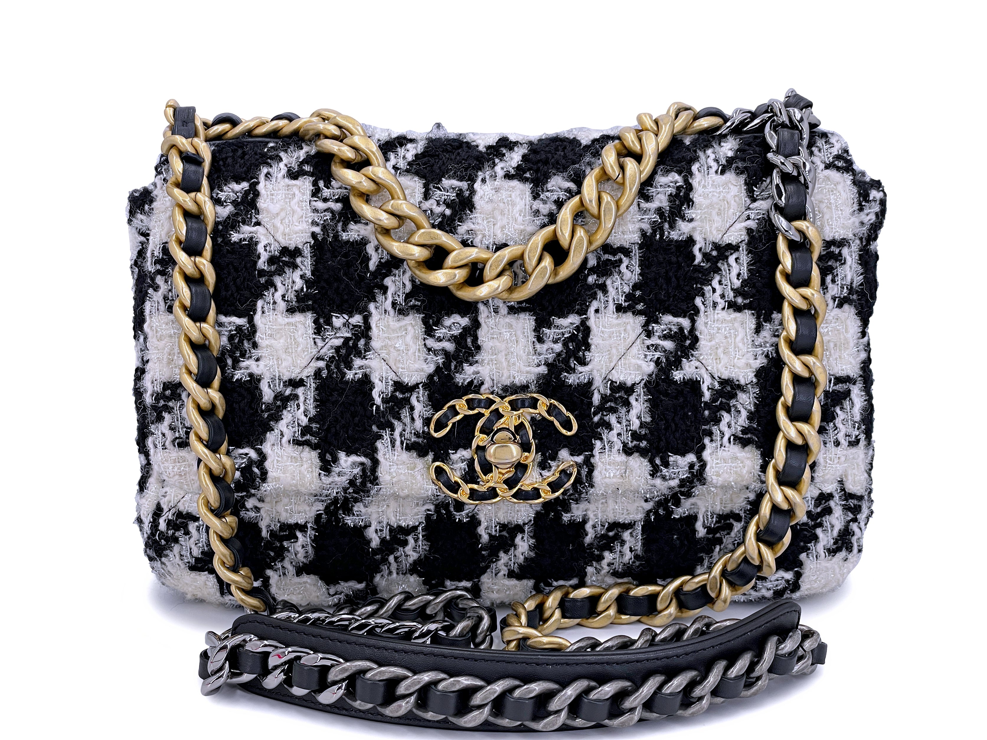Chanel 19 Small Medium Houndstooth Tweed Flap Bag 67226 For Sale