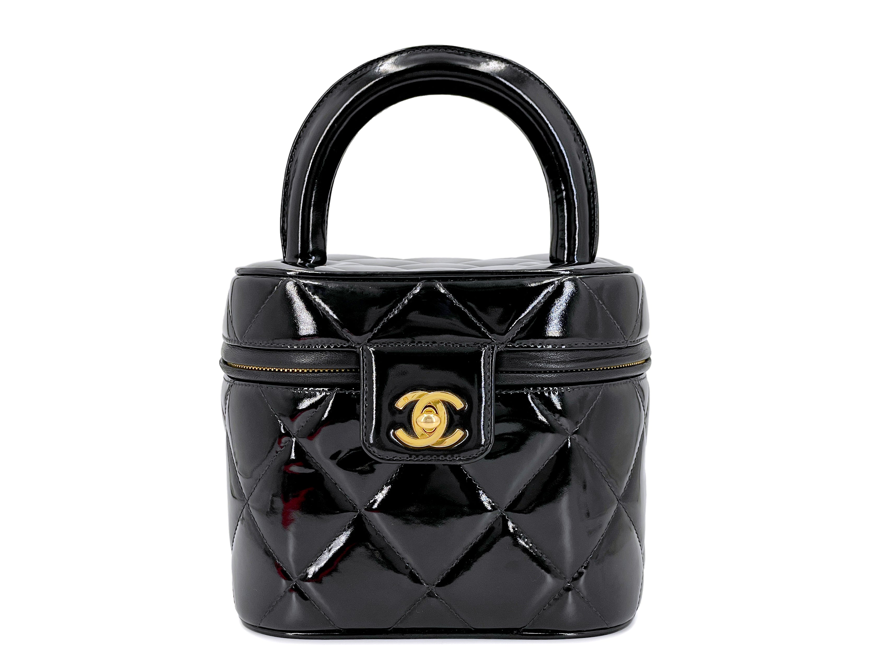 Chanel 2002-2003 Black Vintage Vanity Bag · INTO