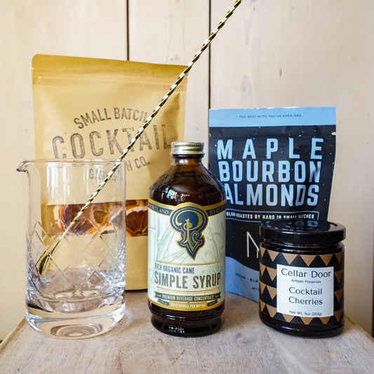 Gold Small Cocktail Set - Shaker, Jigger, Strainer, Spoon, Muddler, Ju –  Shop Our Favorites