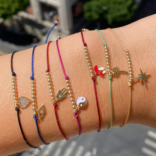 Red String Star Bracelet - Gold