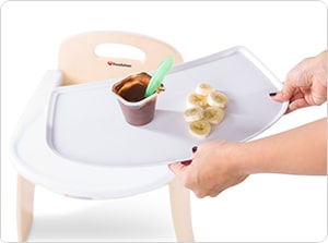 Chaise d'alimentation ultra-efficace Easy Serve de Foundations - Plateau amovible EasyClean™ pour la préparation et le nettoyage des repas