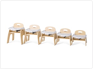 Chaise d'alimentation ultra-efficace Easy Serve de Foundations - Disponible en cinq hauteurs populaires pour un confort maximal