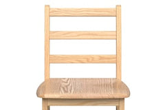 Chaises de classe Little Scholars Foundations 18 po - Les chaises de classe Little Scholar sont fabriquées en chêne rouge durable avec une finition protectrice naturelle et non toxique qui est facile à nettoyer et qui durera longtemps