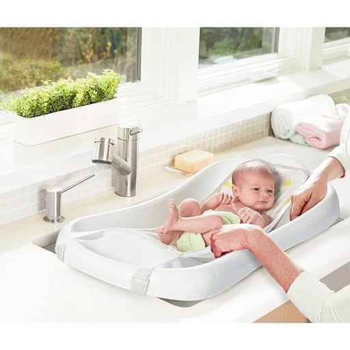 The First Years Rain Shower Baby Spa Newborn to Toddler Tub with Soothing Spray