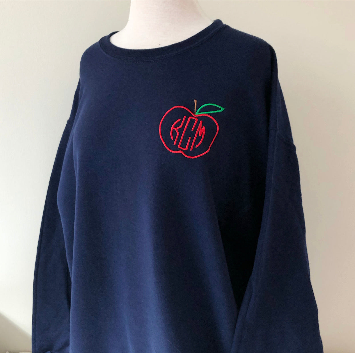 Apple Monogram Sweatshirt For Teachers | Gift For Teacher Appreciation ...