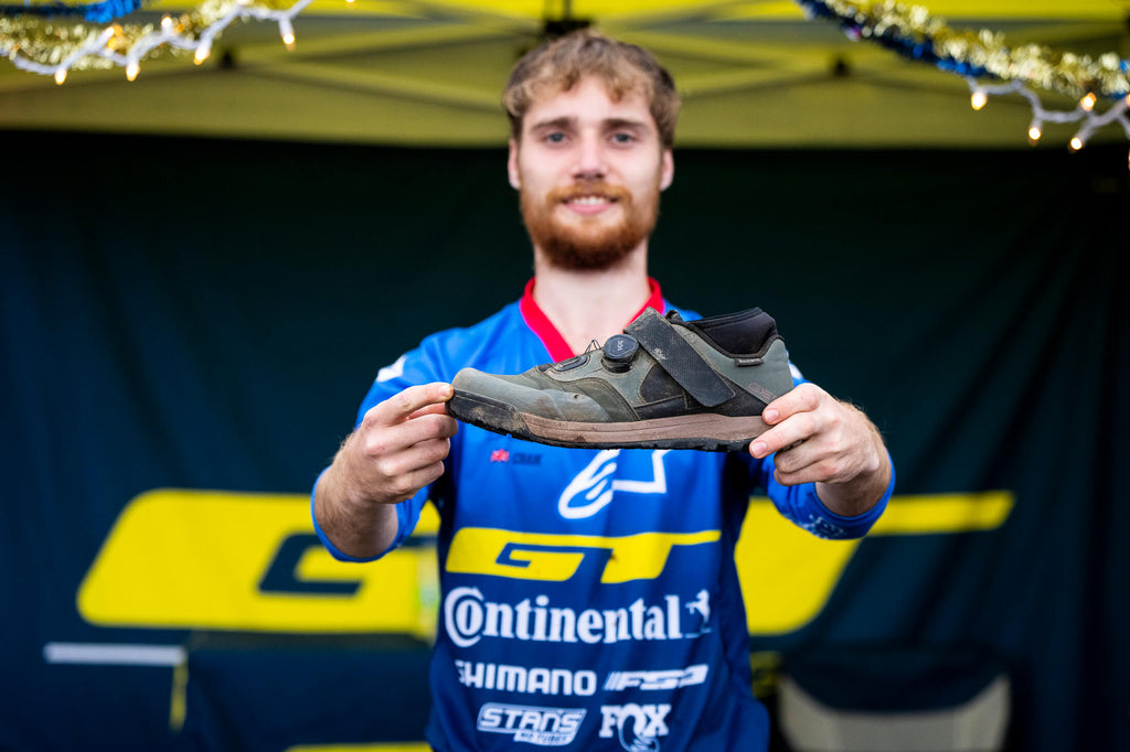 Shimano Pro Downhill mountain biker using Shimano GE900 SPD shoes