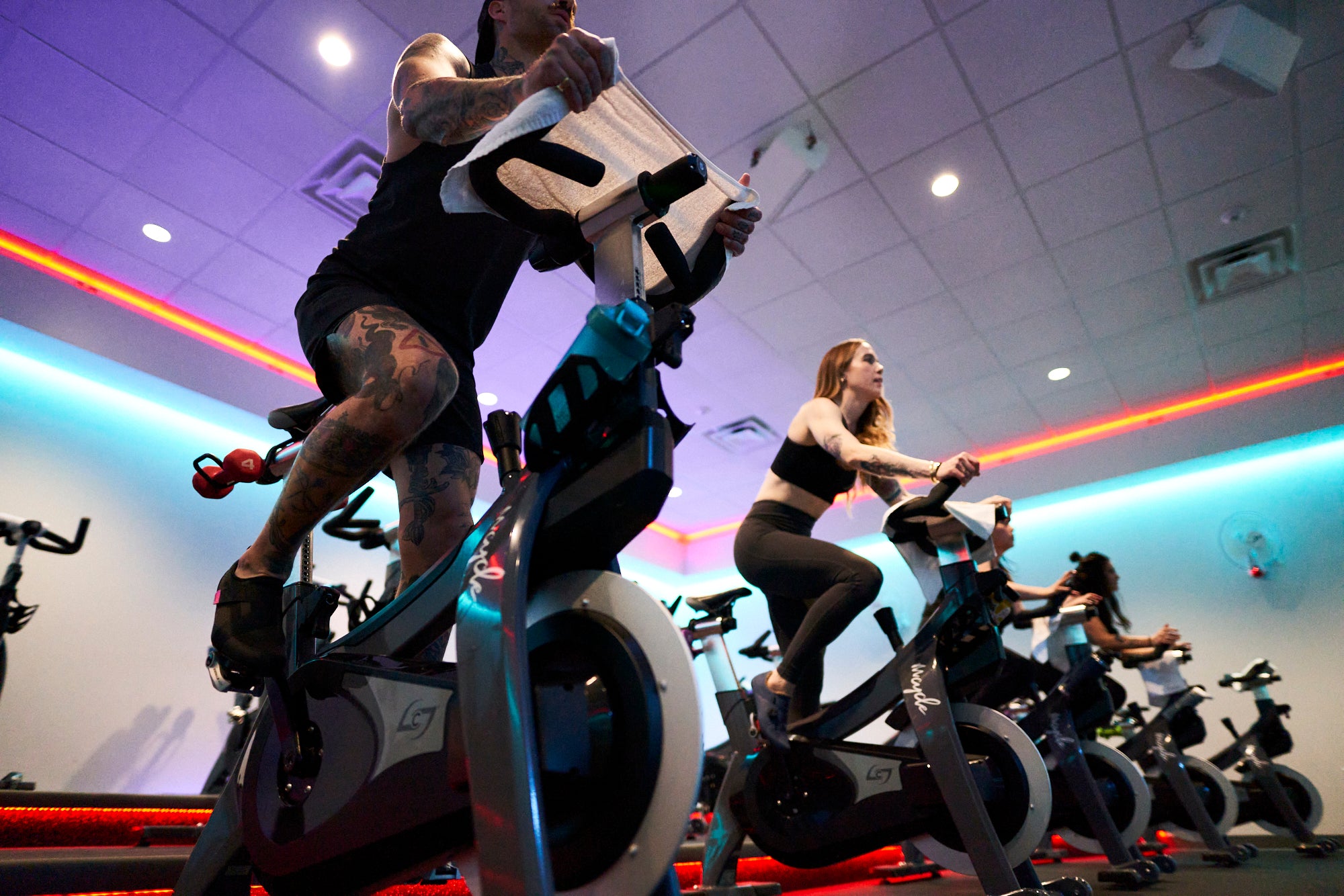 SHIMANO Indoor Cycling class