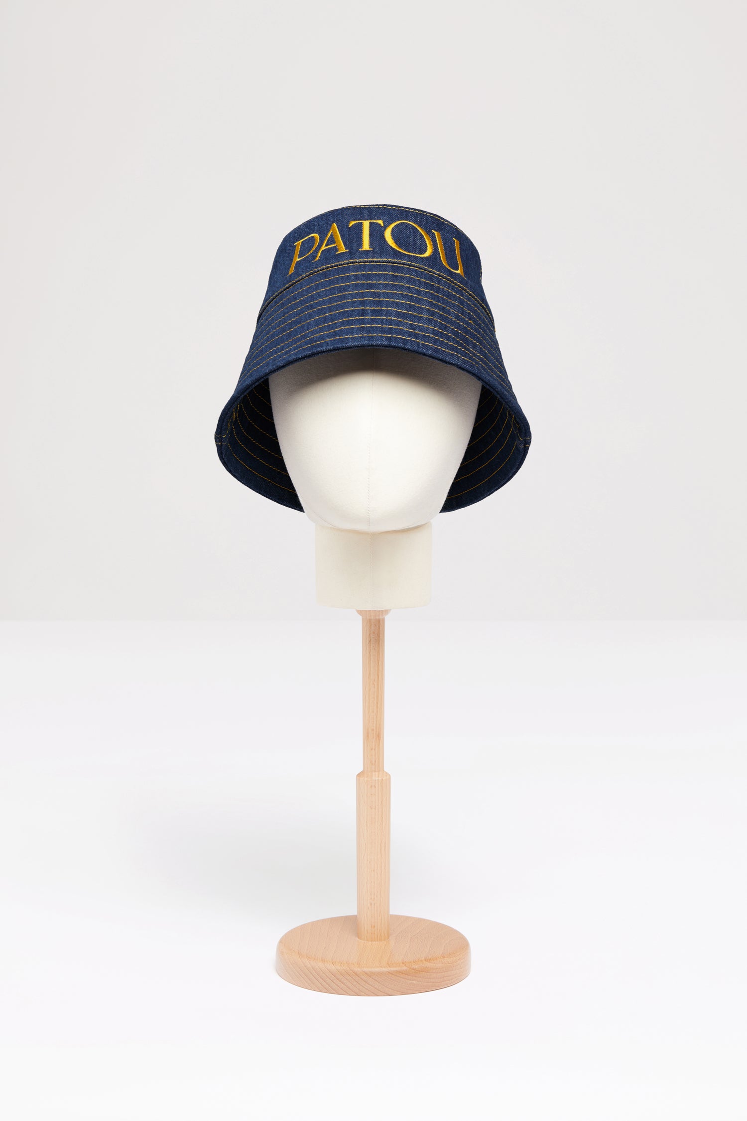 patou オーガニックコットンデニム製 パトゥ キャップ - キャップ