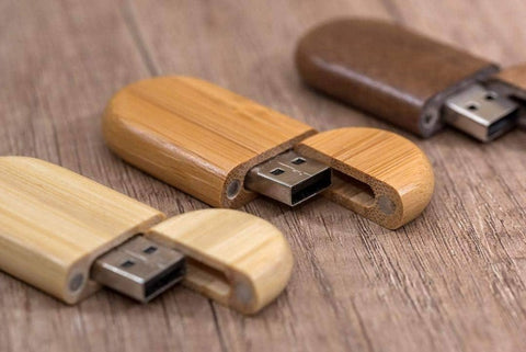 GiftAFeeling-Custom-USB-Drive