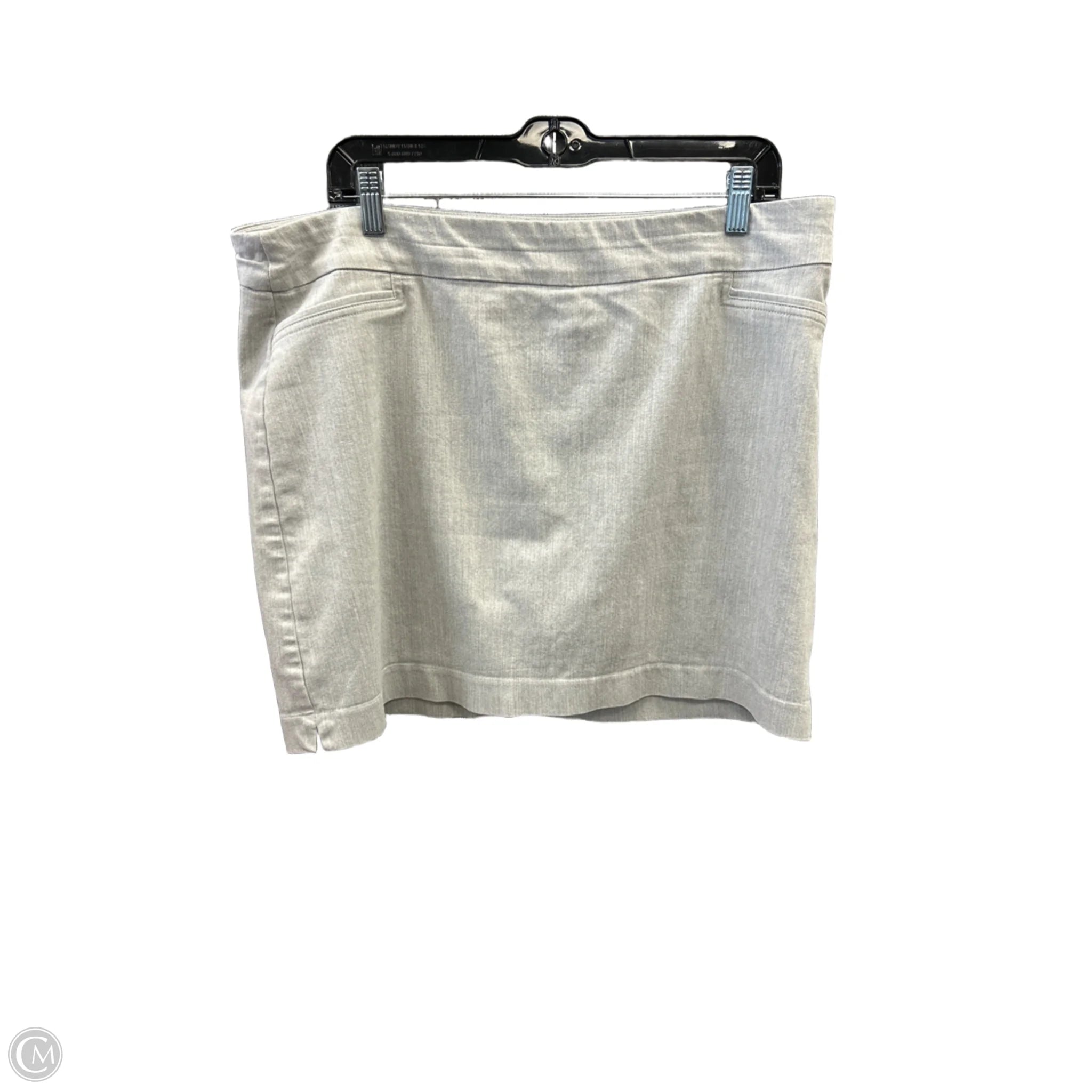 Skort By Croft And Barrow In Grey, Size: 16