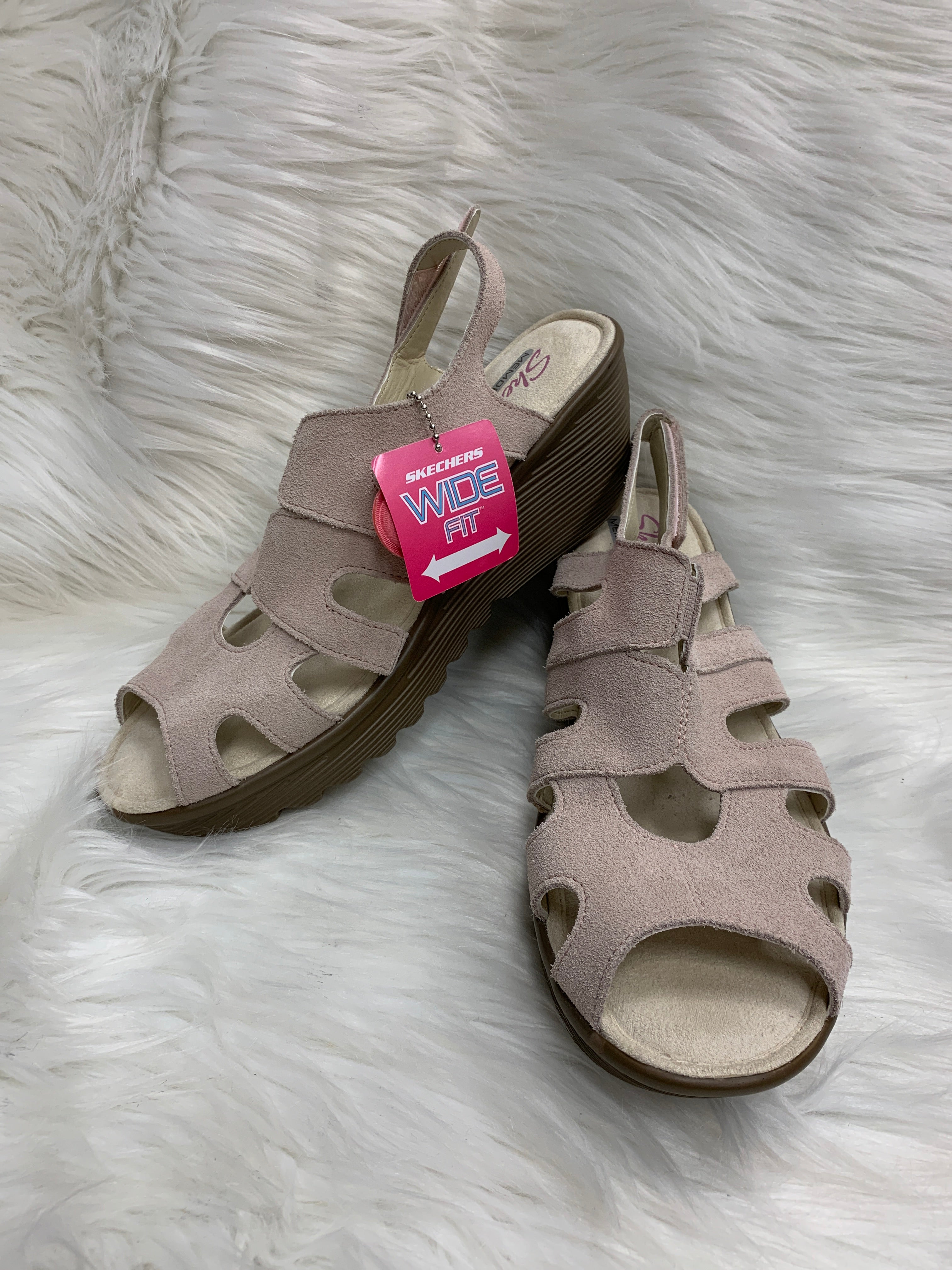 skechers sandals size 9