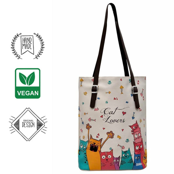 You can carry everything you need with colorful cats design women's shoulder bag. The indispensable vegan Cat Lovers shoulder bag of women will be your accessory that complete your combination with DOGO designs. Back to school campaign.