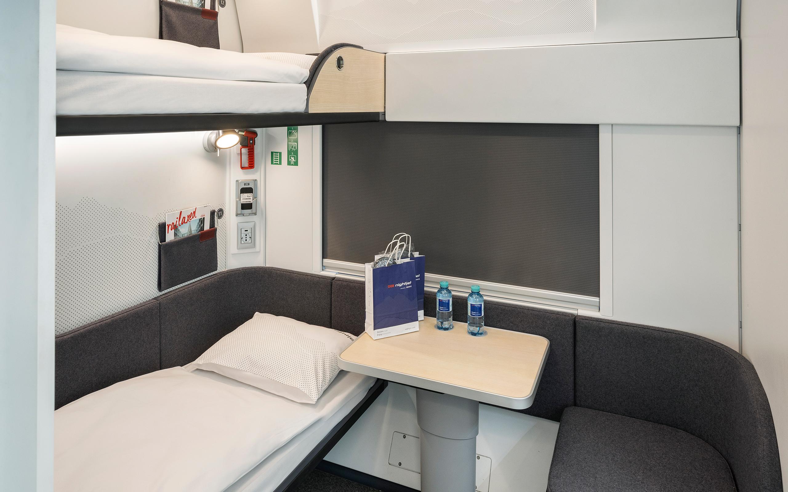 Sleeper compartment in the New Nightjet Train - © ÖBB / Harald Eisenberger