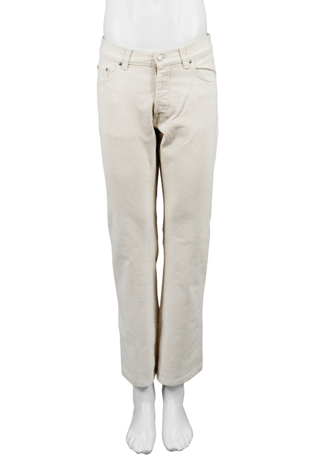 white denim pants