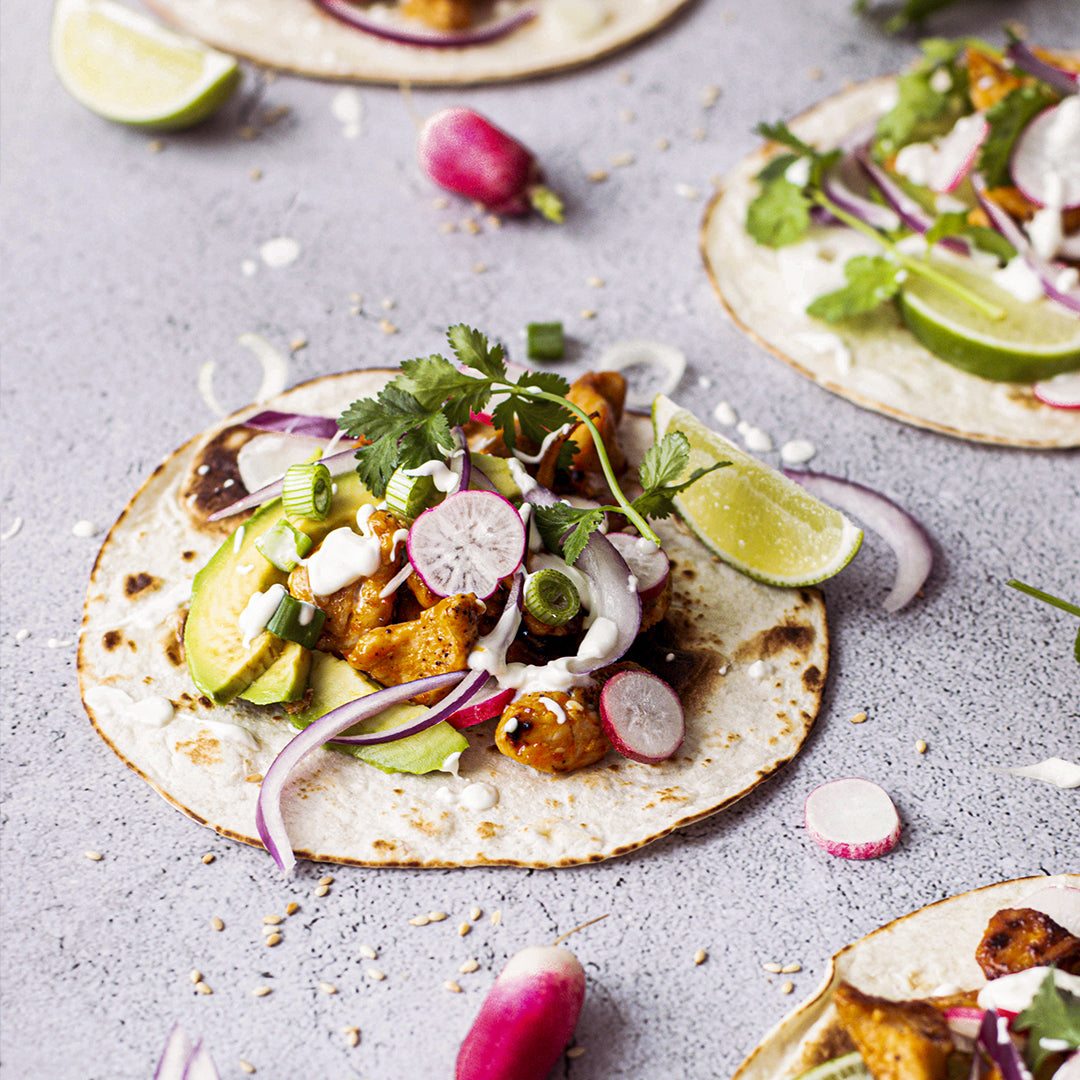 mushroom tacos with salsa macha