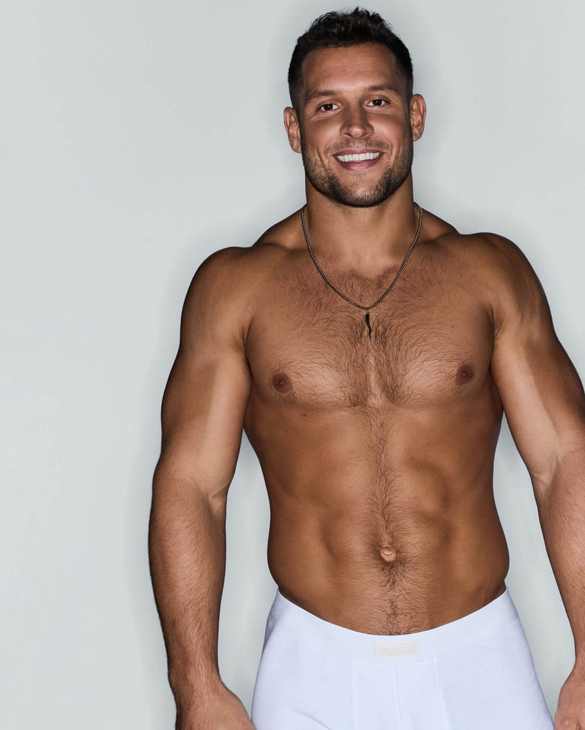 Nick Bosa shirtless Underwear photos – GARÇON