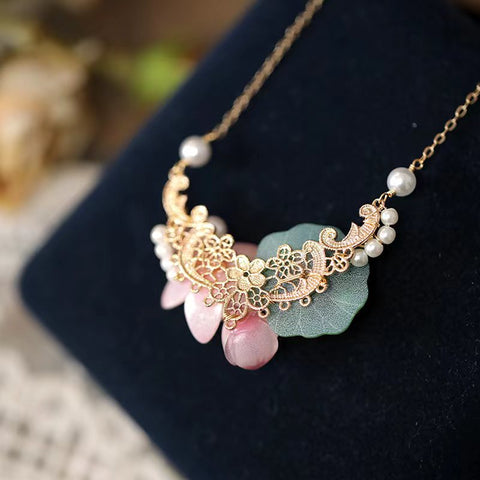 Waterlily Pond Garden Gemstone Necklace real flower jewelry