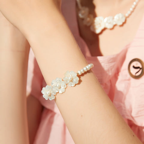Magnolia Flower Pearl Bracelet