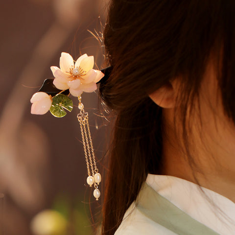 Translucent Lotus Garden Hair Stick real flower jewelry