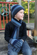 Load image into Gallery viewer, CHILD&#39;S STRIPE RIB SCARF - Woolshed Gallery
