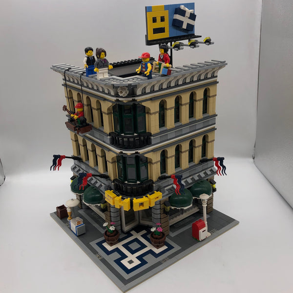 10260 Downtown Diner (Retired) LEGO Creator Expert – Bricks & Minifigs  Portland