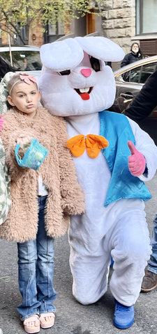 Piper and the bunny at RMH-NY's Hoppy Spring