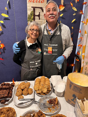 Thanksgiving volunteers