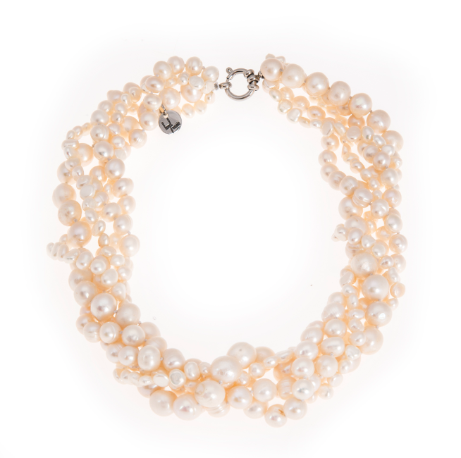 twisted pearl necklace