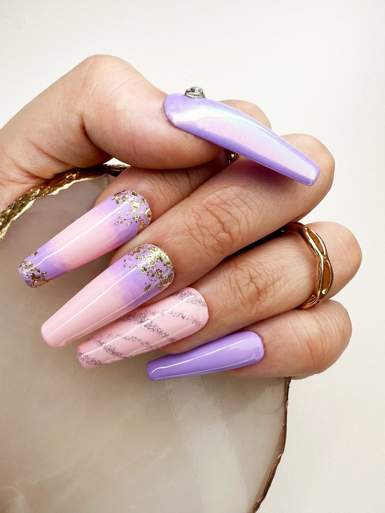 017 Handmade Baby Pink to Lavender Ombre with Gold Flakes Nails ...