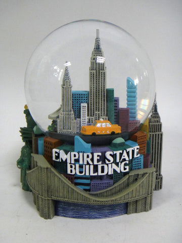 New York Skyline Water Globe Landmarks Statue Of Liberty Empire State Building Brooklyn Bridge 6 Inches 4