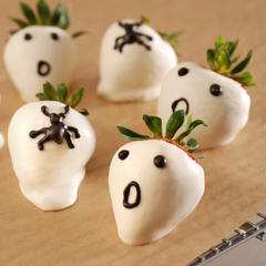 Chocolate Covered Strawberry Ghosts
