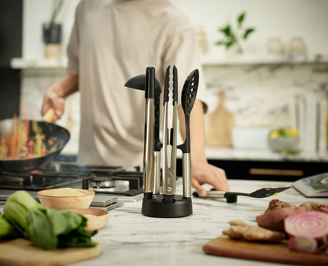 Elevate™ Silicone Ladle