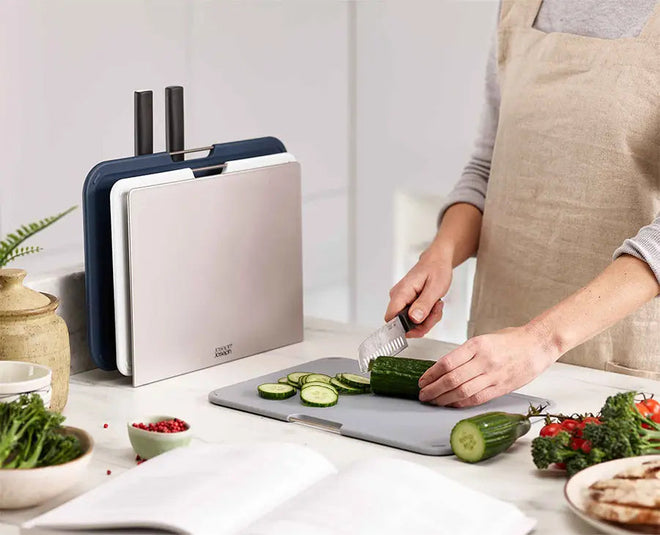 New Cuisine & Company Nesting 3-Piece Blue & Cream Plastic Smart Cutting  Board