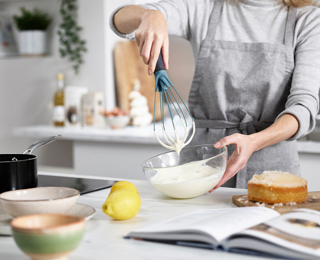 Twist™ 2-in-1 Whisk