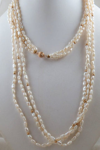 Freshwater pearl necklace