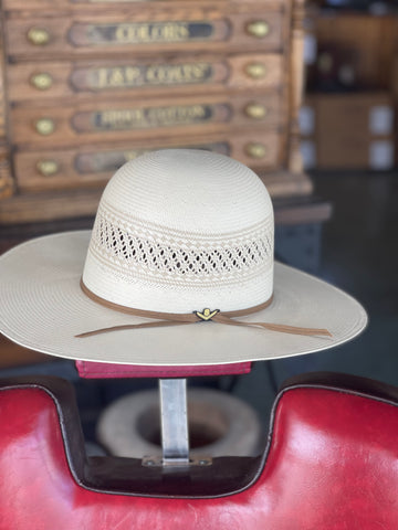 Classic Straw Hat – Round Two Store