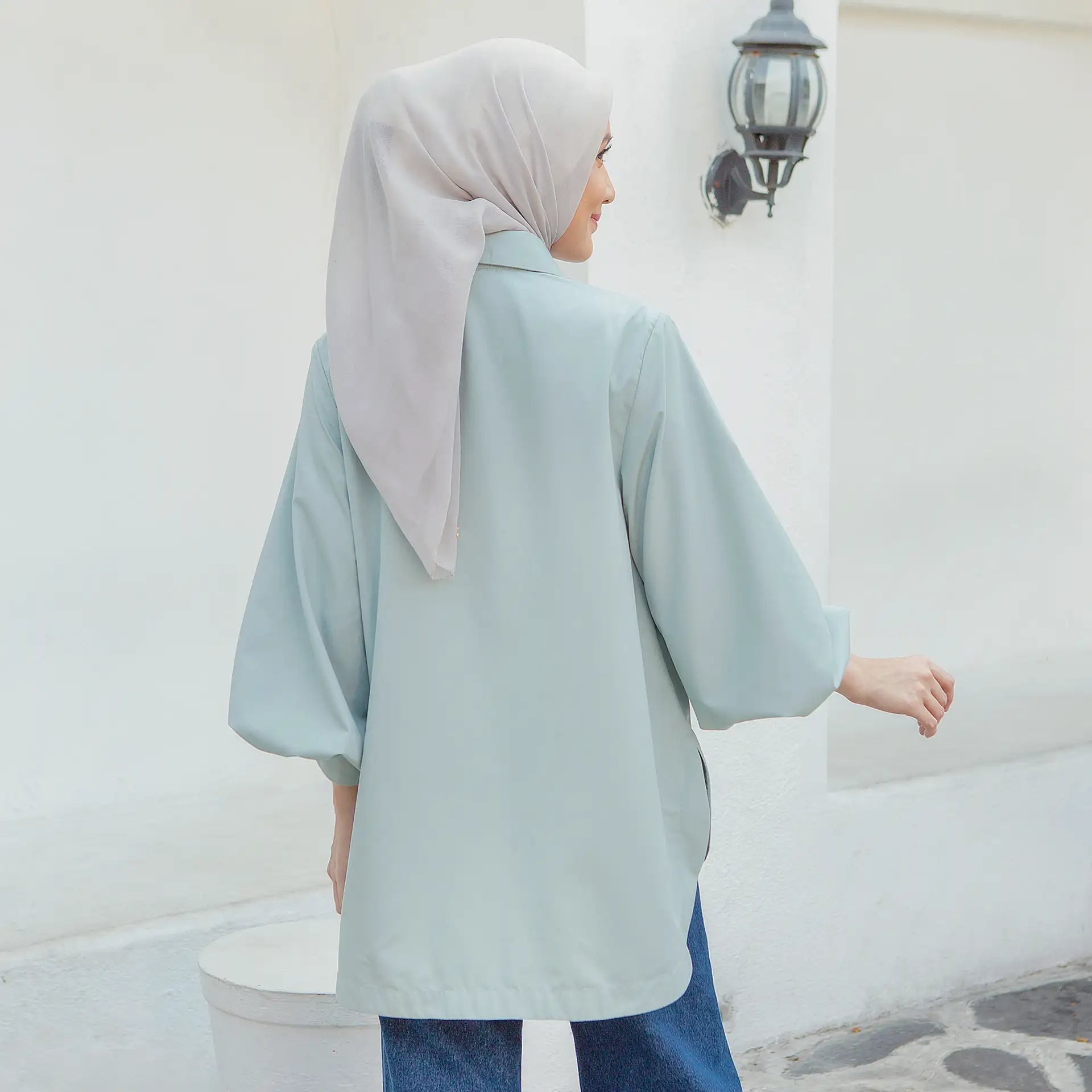 Laeticia Embroidery Sage Top