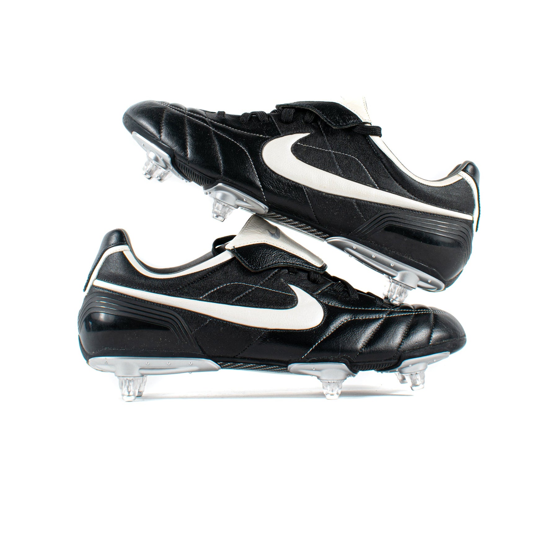 Explícito Con otras bandas a pesar de Nike Tiempo Air Legend Black SG – Classic Soccer Cleats