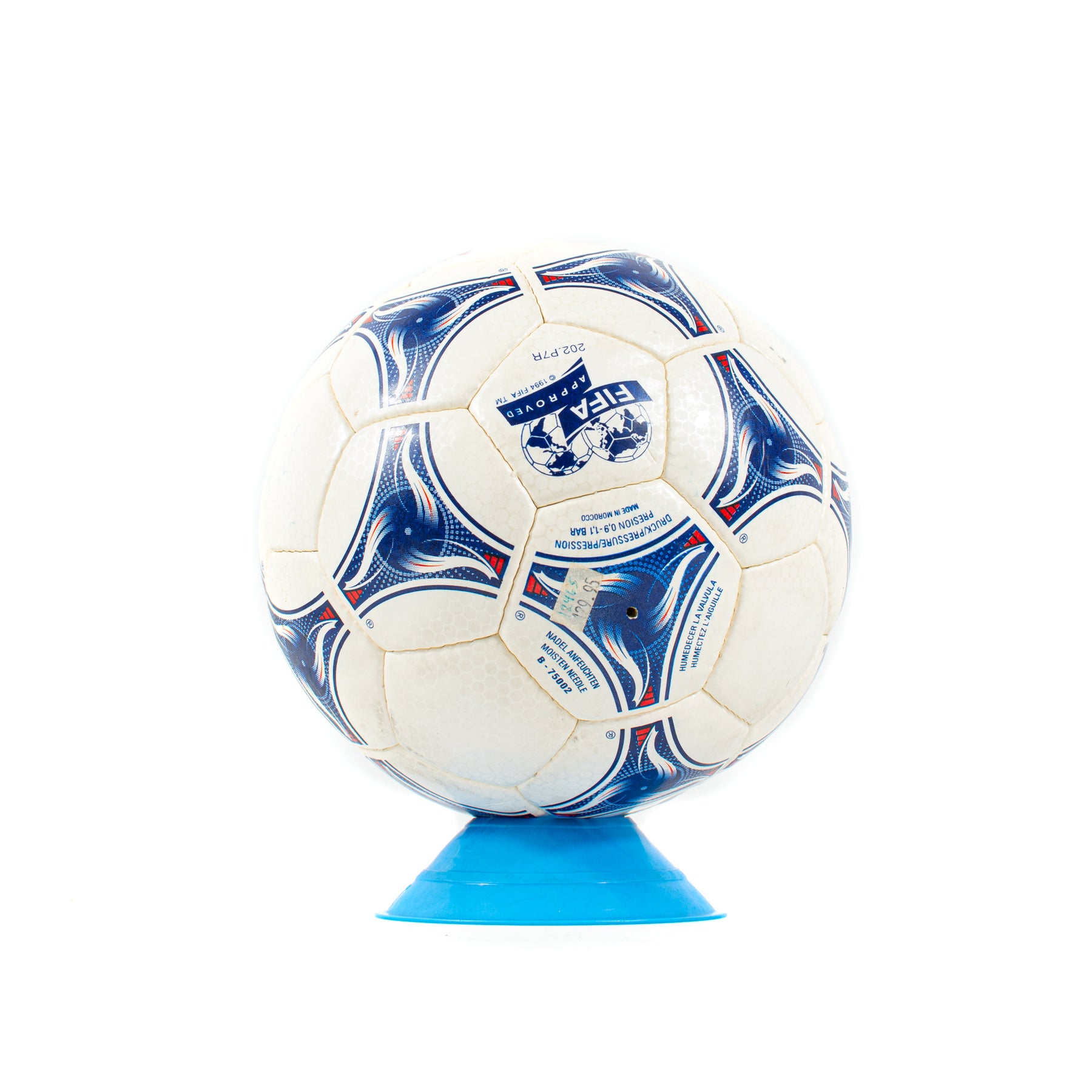 Pekkadillo Imperativo profundizar Adidas Tricolore 1998 France World Cup Match Ball – Classic Soccer Cleats