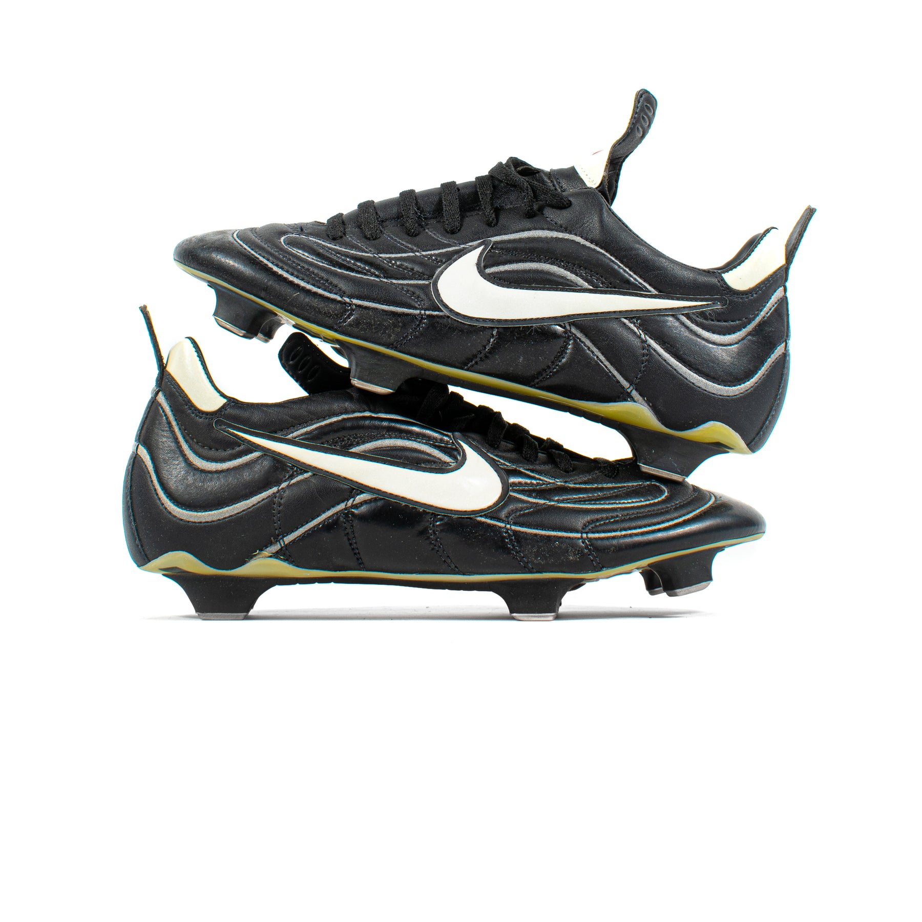 brindis Color rosa Concentración Nike Mercurial R9 1998 Black White SG – Classic Soccer Cleats