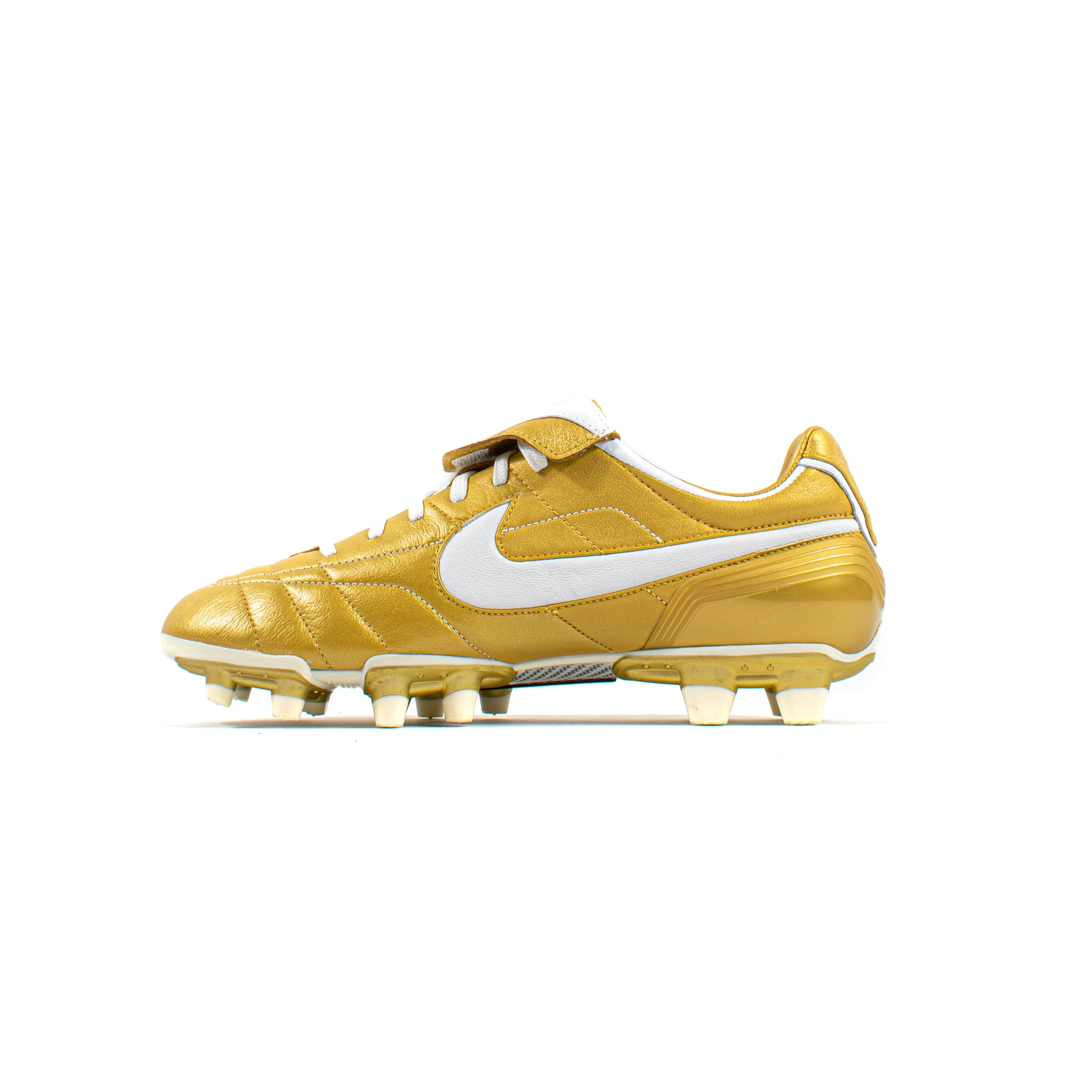 Nike Tiempo Air R10 FG – Classic Soccer Cleats