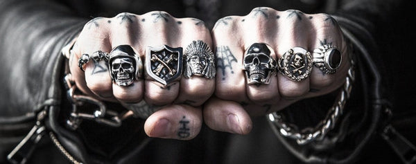 bague skull , ou bague tete de mort