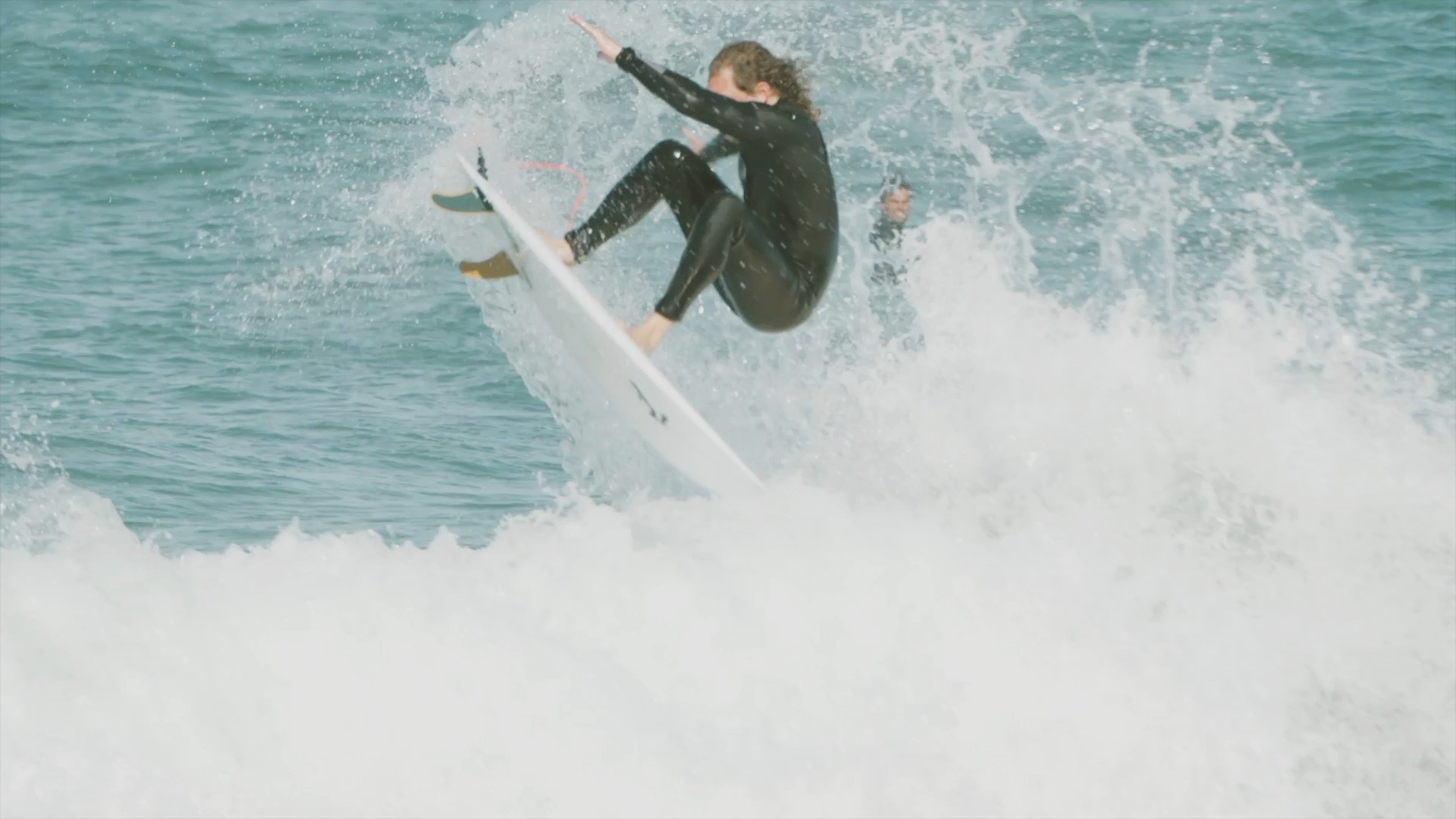 Ian Wooly Macpherson reviews The Deuce Twin Fin Surfboard by Rusty Preisendorfer and Noel Salas