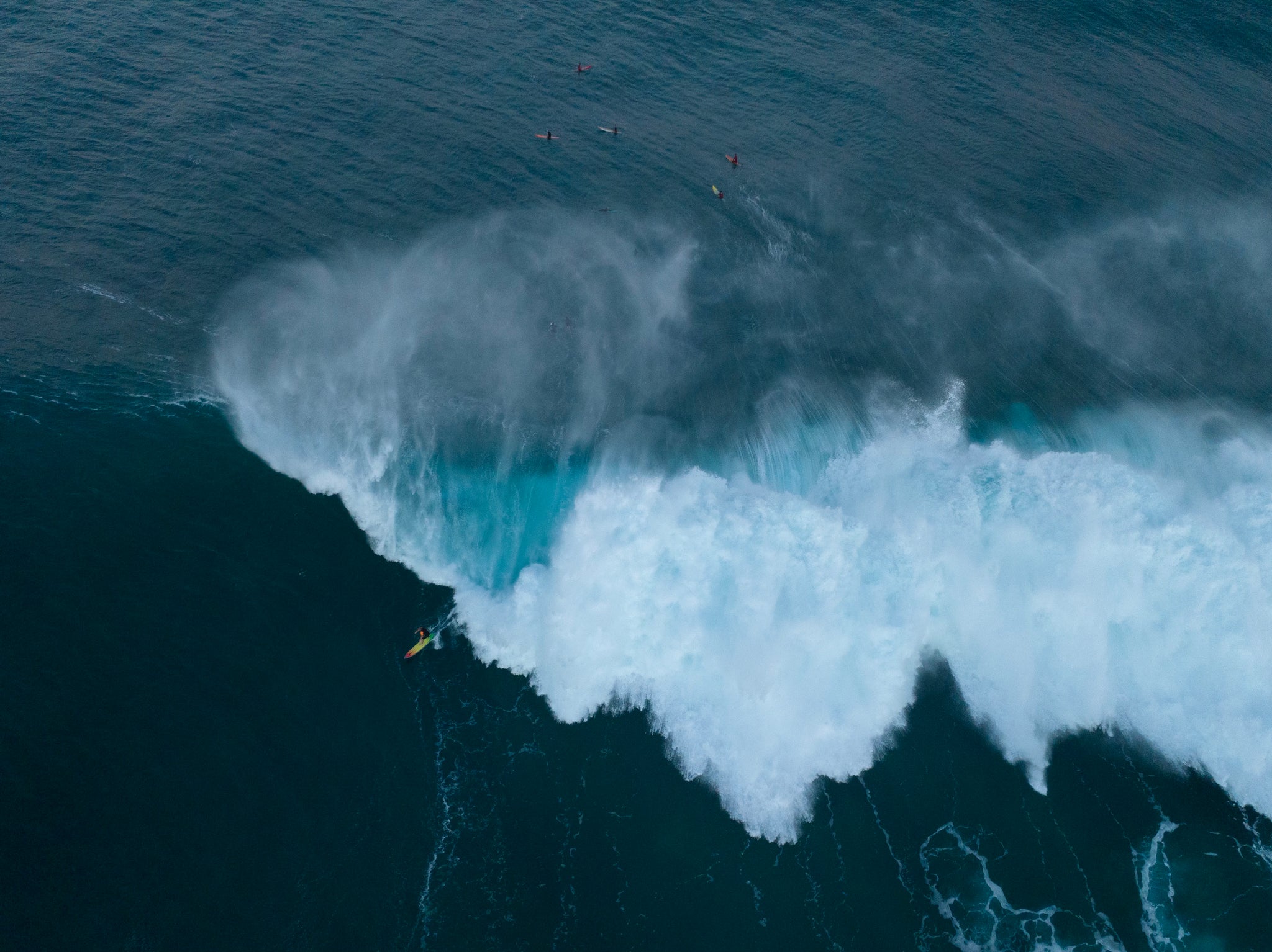 big wave surfing photo 